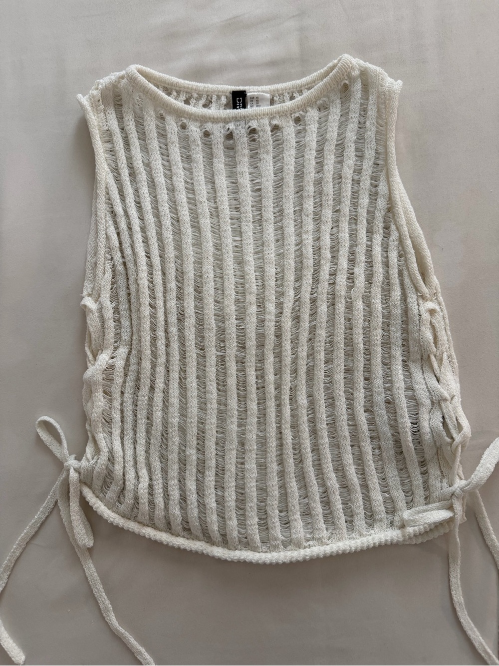 H&M Cream Ribbed Knit Side-Tie Tank - Picture 2 of 7